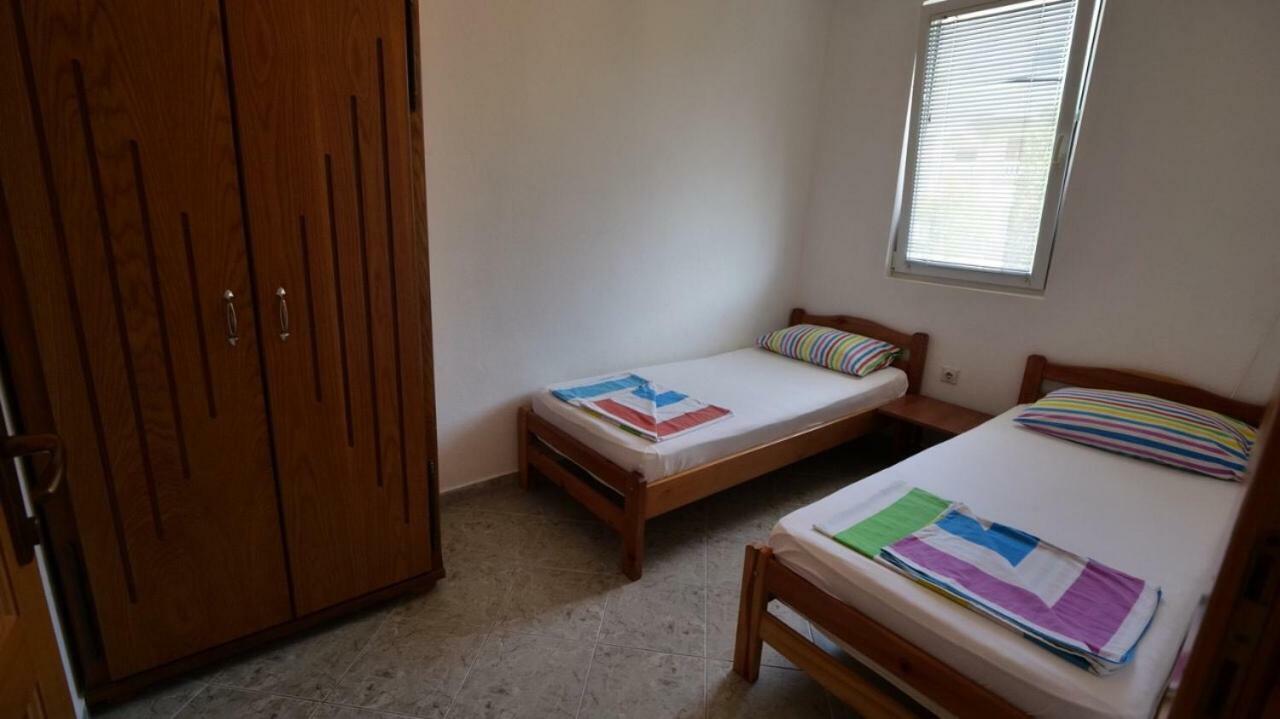 Familien Apartment Zeno Ulcinj Kültér fotó